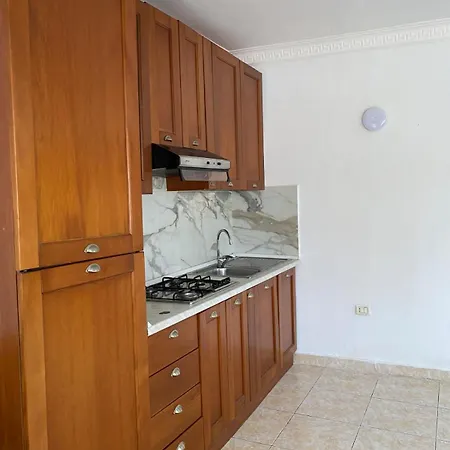 Oli House 2 Durrës