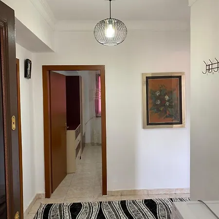 Oli House 2 Durrës
